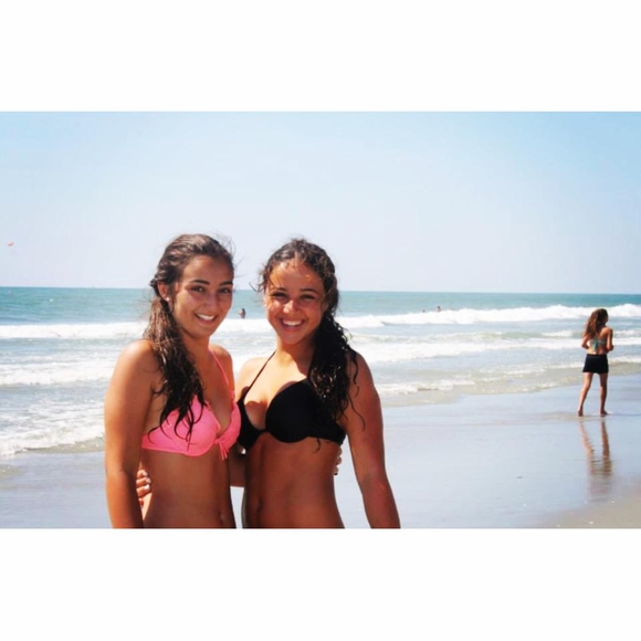 Meet your Posher, Shelby - Picture 1 of 1